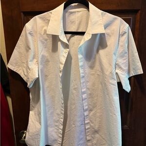 lululemon athletica Men's Short Sleeve White Button-Down Shirt